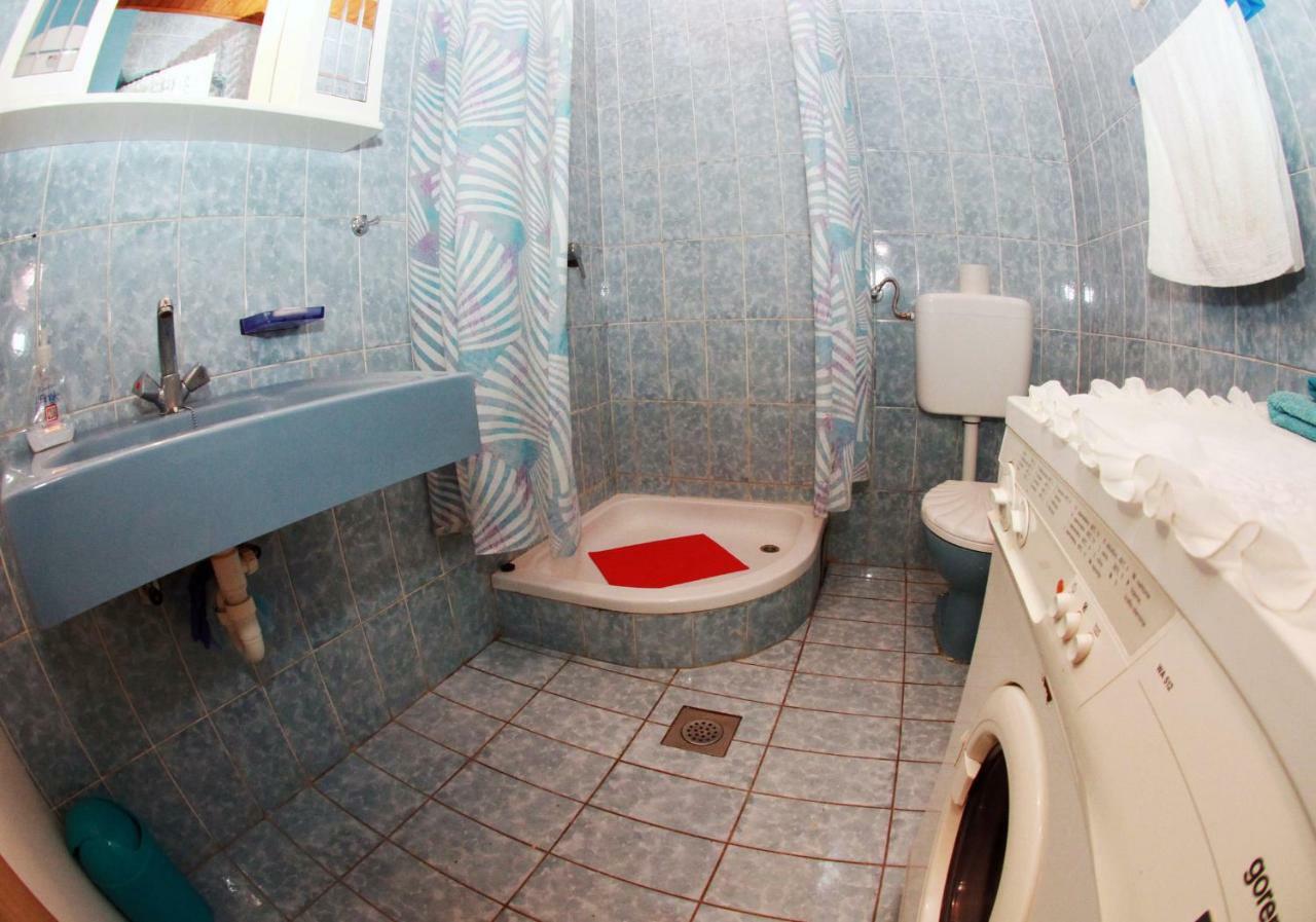 Raos Iva Apartment Трогир Екстериор снимка