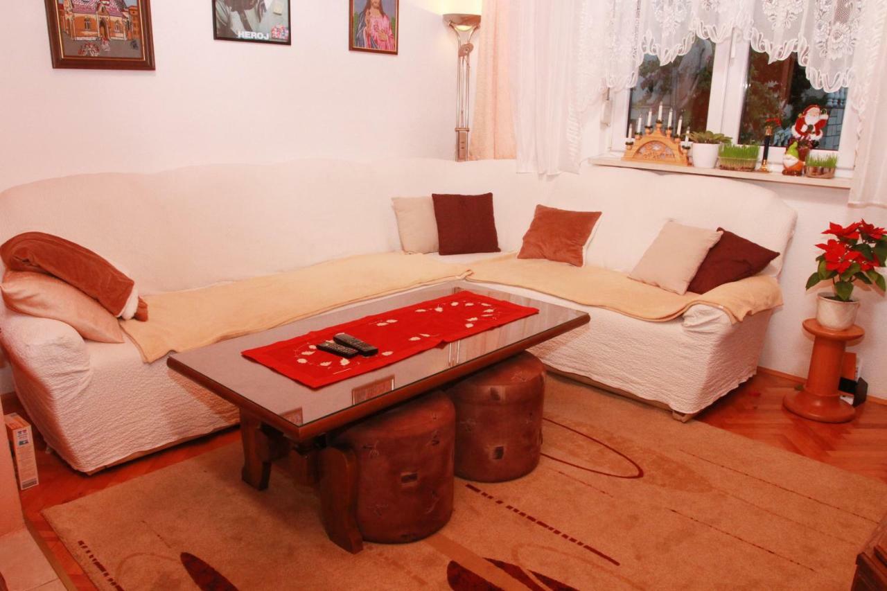Raos Iva Apartment Трогир Екстериор снимка